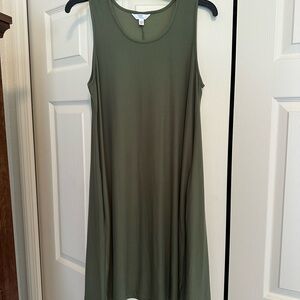 Time and Tru Olive Green Midi Dress